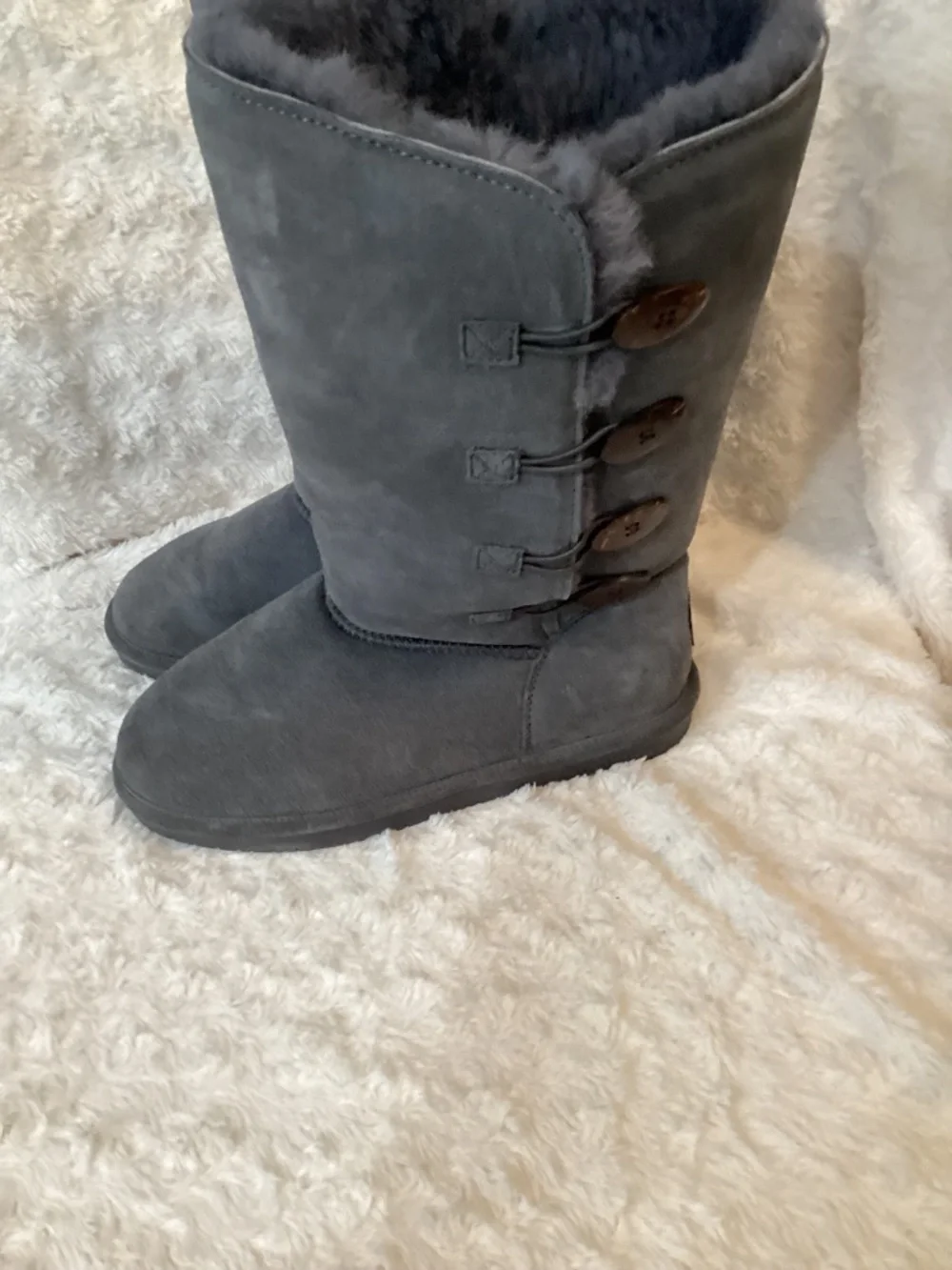 Bearpaw boots